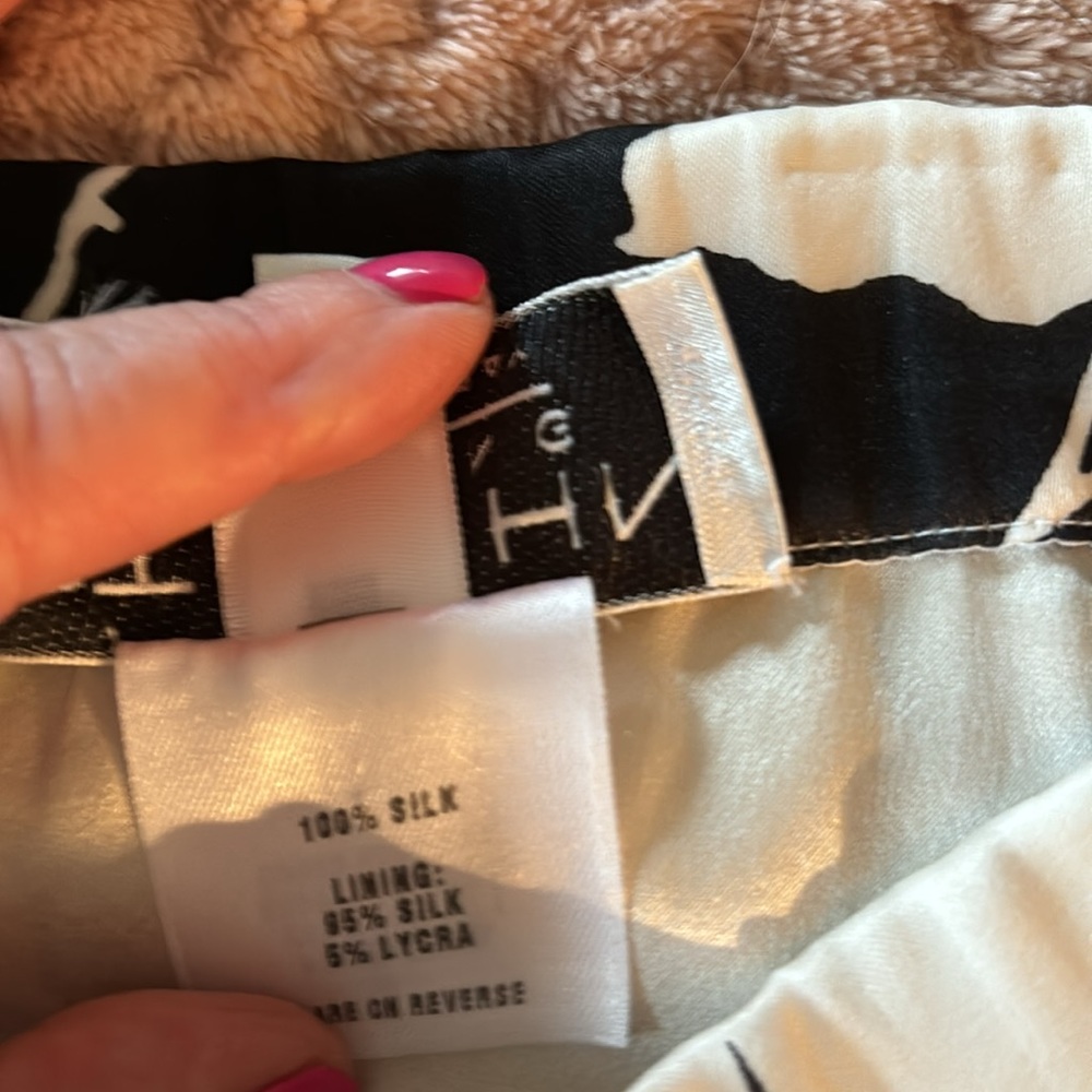 St John Evening silk skirt NWOT - Picture 4 of 6